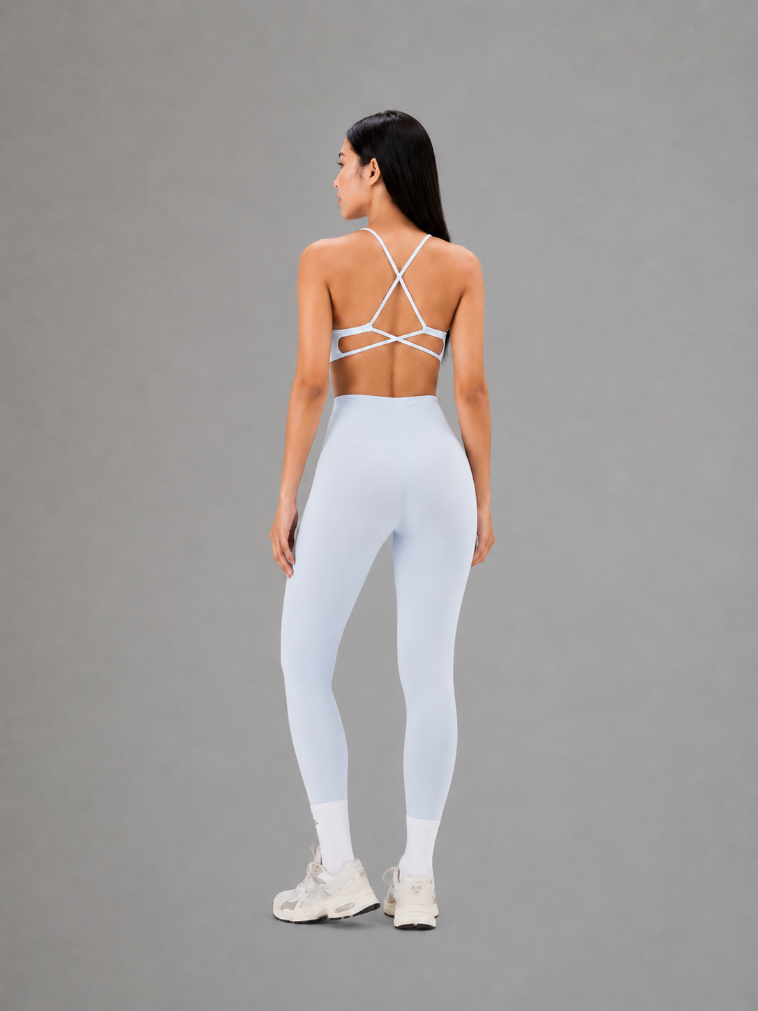 xyra essential scoop neck sport bra xyra essential scoop neck sport bra
